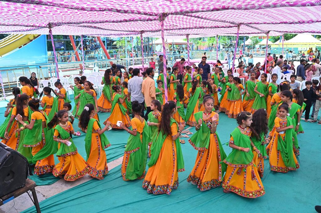 navaratri photos organized by rakesh rajdev રાકેશ રાજદેવ